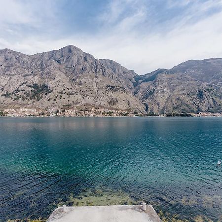 Sea Holiday Muo With Sea And City View Kotor Bagian luar foto