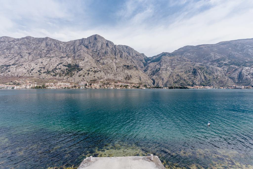 Sea Holiday Muo With Sea And City View Kotor Bagian luar foto